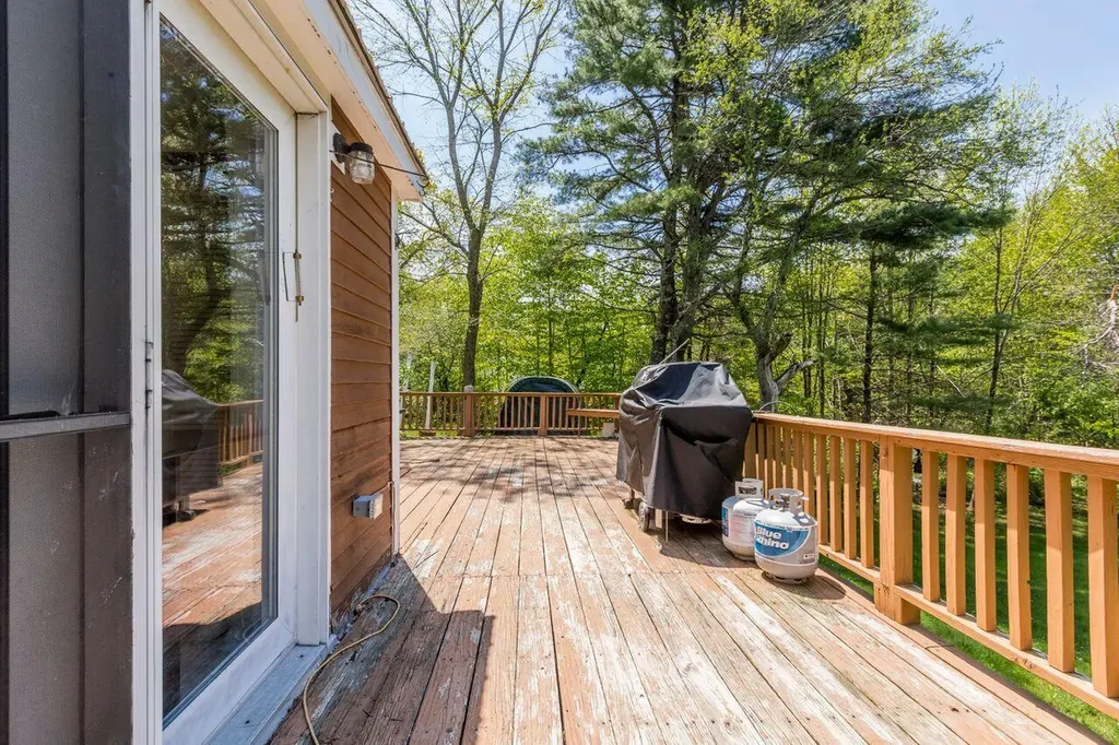 124 Falmouth Road Windham ME 04062