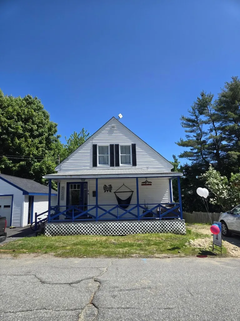 43 Lemont Avenue Lewiston ME 04240