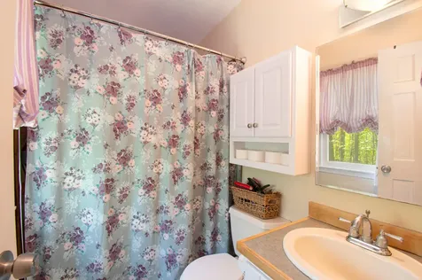 11 Hemlock Road Brunswick ME 04011