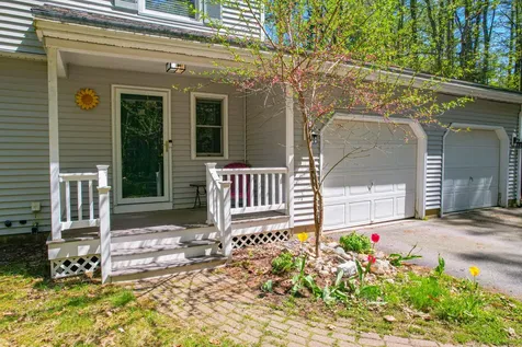 11 Hemlock Road Brunswick ME 04011