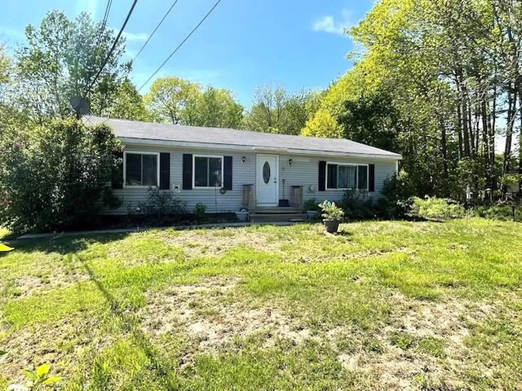 266 Duck Pond Road Westbrook ME 04092