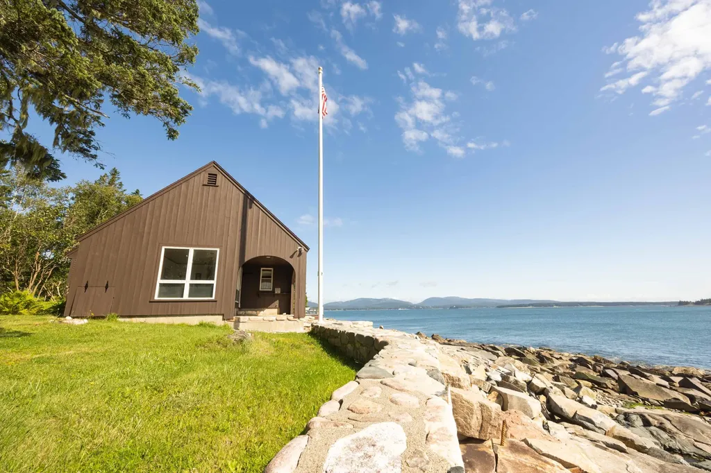 481 Seawall Road Southwest Harbor ME 04679