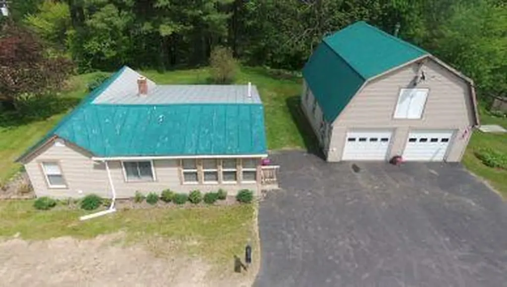 22 Thompson Street Wilton ME 04294