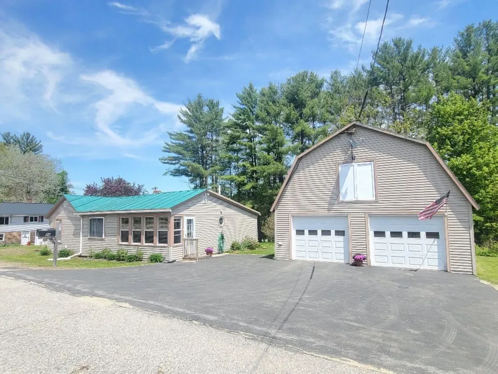 22 Thompson Street Wilton ME 04294