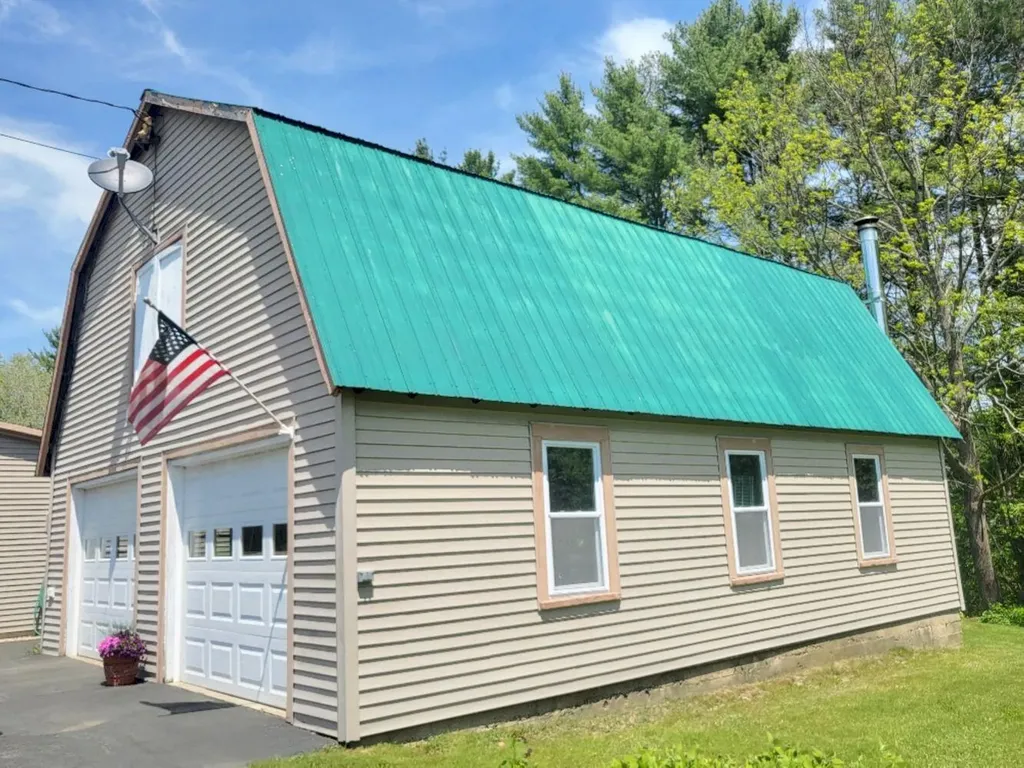 22 Thompson Street Wilton ME 04294