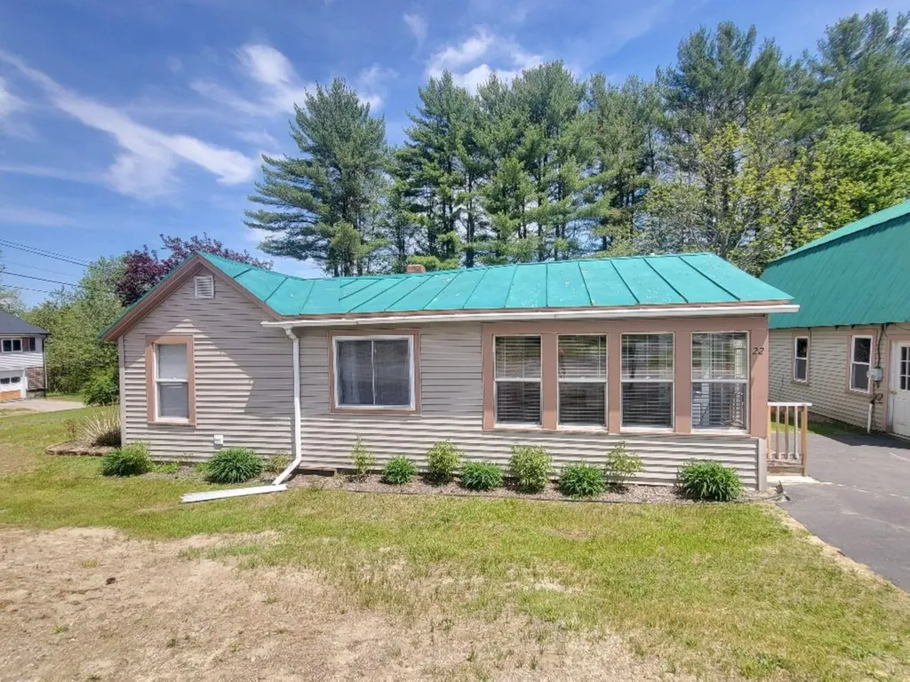 22 Thompson Street Wilton ME 04294