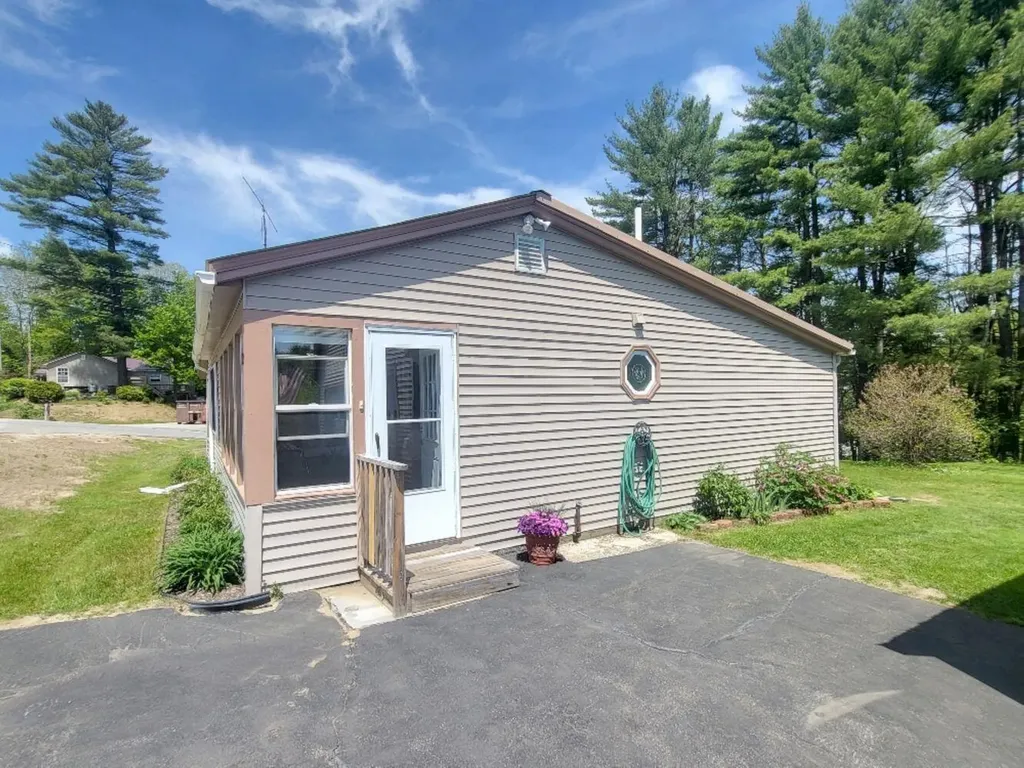 22 Thompson Street Wilton ME 04294