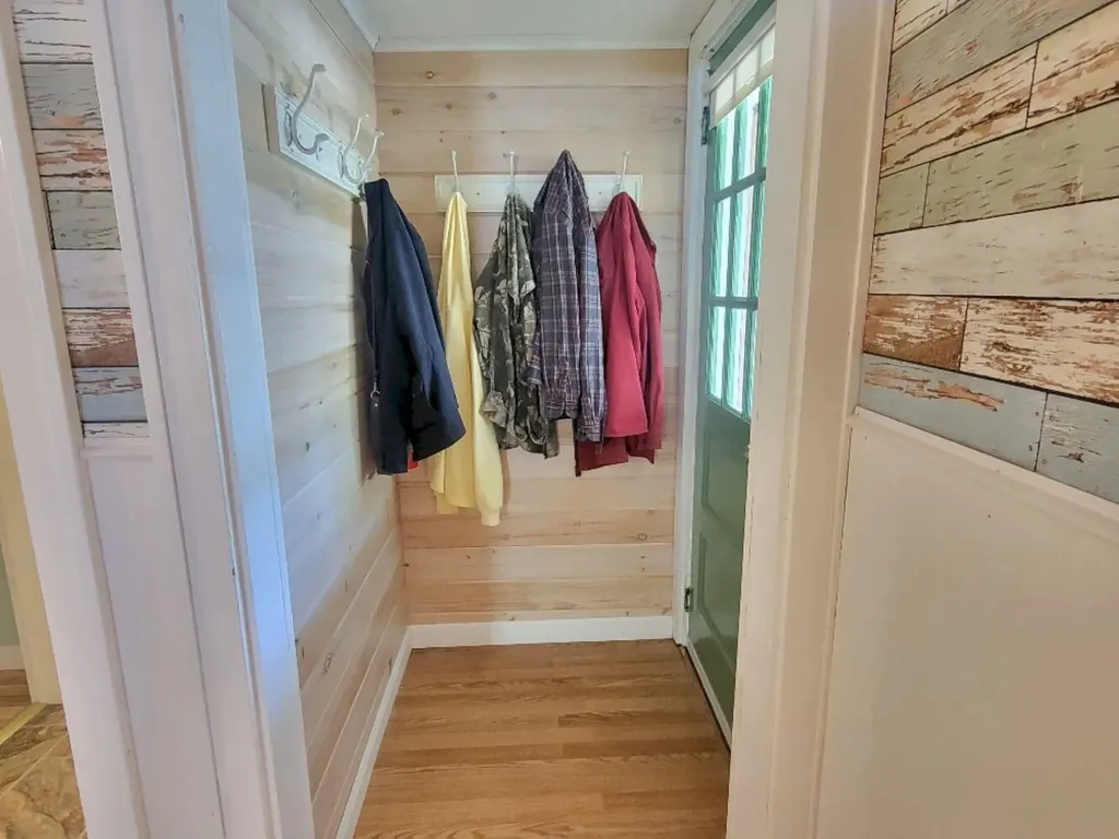 22 Thompson Street Wilton ME 04294