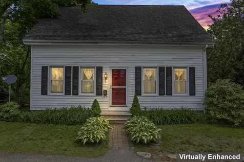 25 Sheldon Street Farmingdale ME 04344