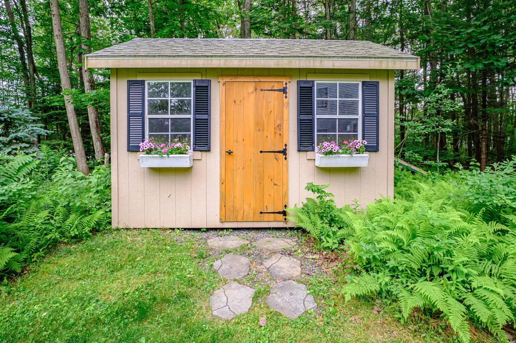 7 Rocky Hill Road Scarborough ME 04074