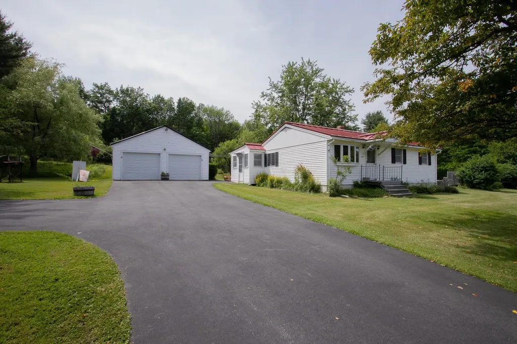 635 Dow Road Orrington ME 04474