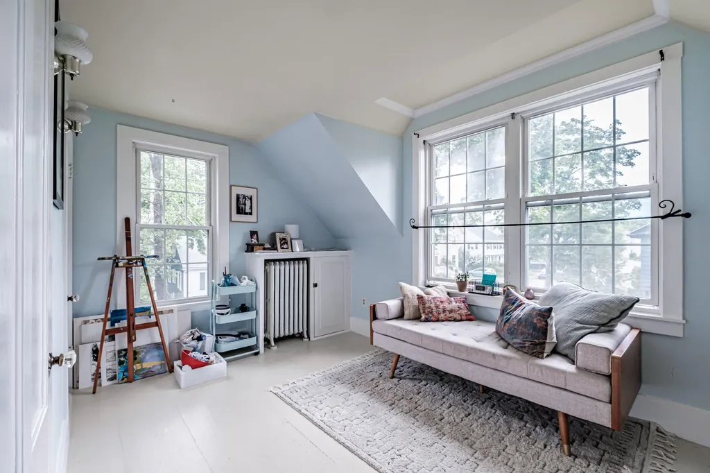 34 Leonard Street Portland ME 04103