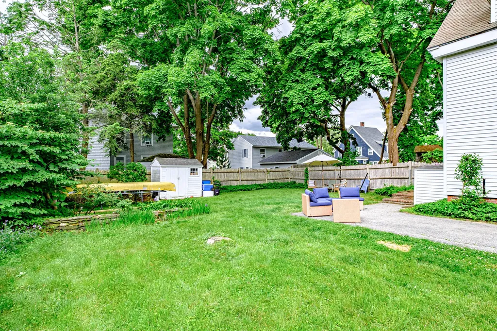 34 Leonard Street Portland ME 04103