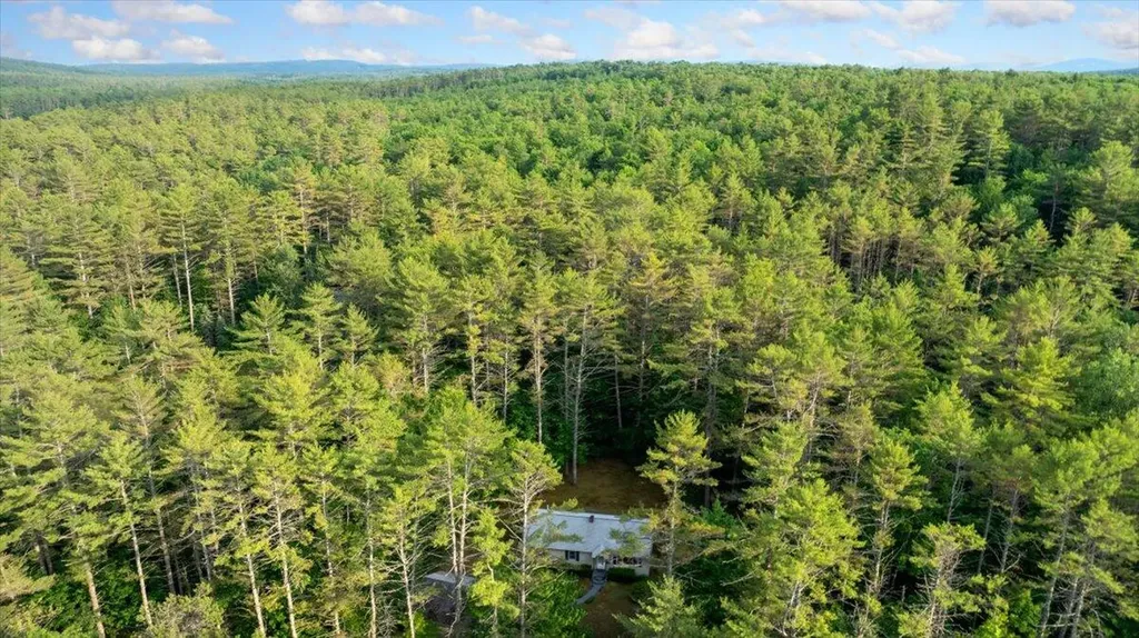 259 Rabbit Valley Road Oxford ME 04270