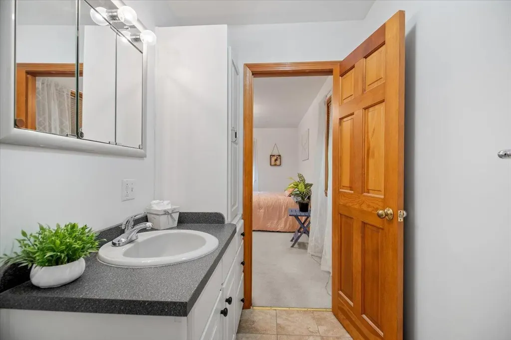 259 Rabbit Valley Road Oxford ME 04270
