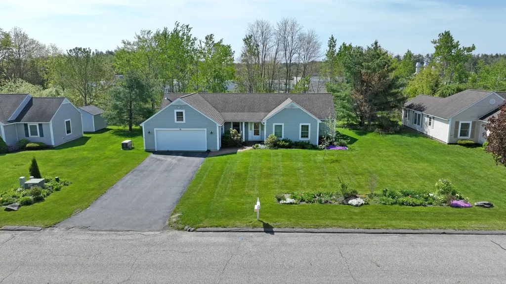 12 Juneberry Lane Scarborough ME 04074