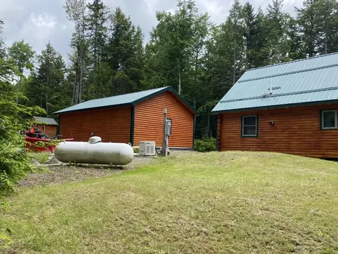 25 Boulder Lane Lincoln ME 04457