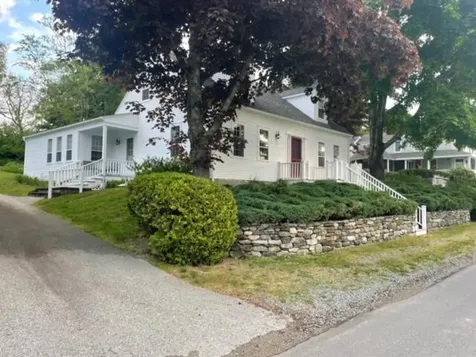 192 Perkins Street Castine ME 04421