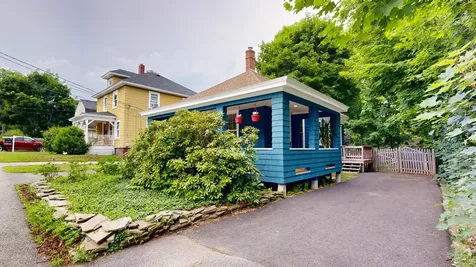 125 Lake Street Auburn ME 04210