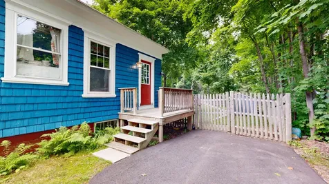 125 Lake Street Auburn ME 04210