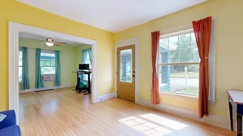 125 Lake Street Auburn ME 04210
