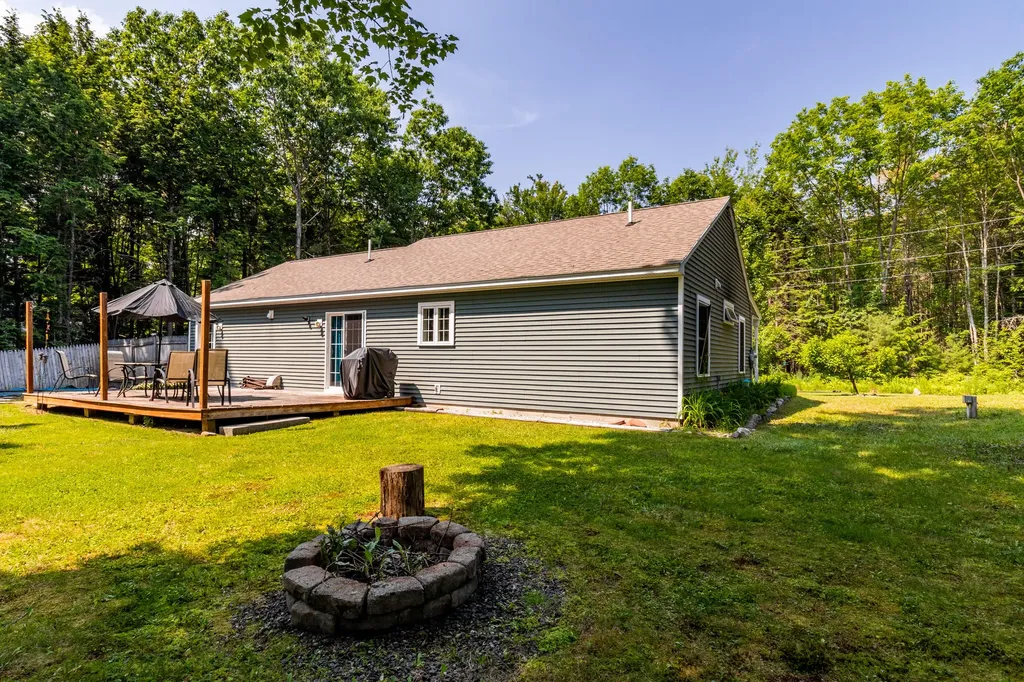 19 Boothby Road Saco ME 04072