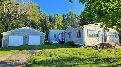 392 Bath Road Brunswick ME 04011