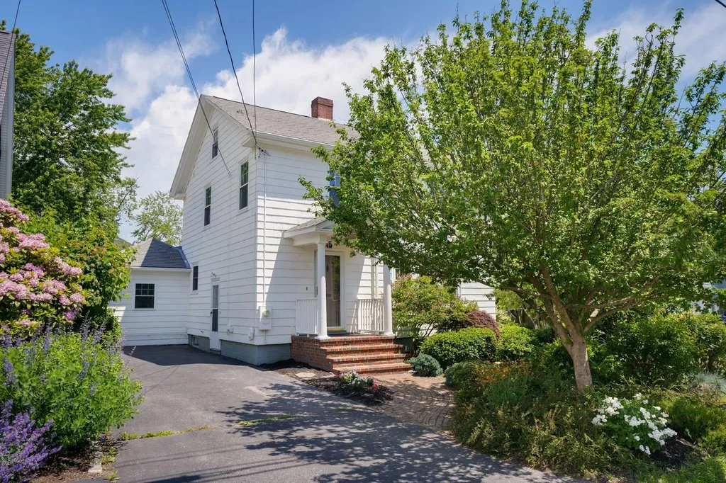 45 Wellington Road Portland ME 04103