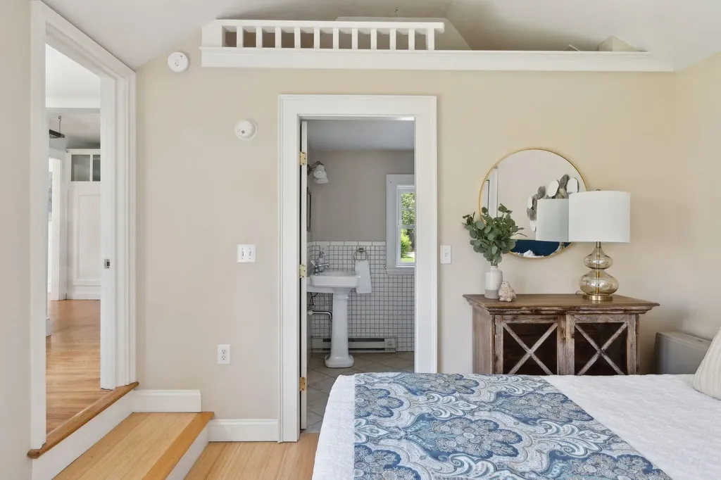 45 Wellington Road Portland ME 04103