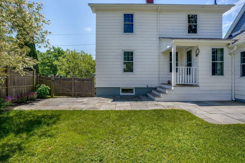 45 Wellington Road Portland ME 04103