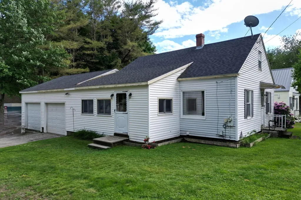 360 Poland Road Auburn ME 04210