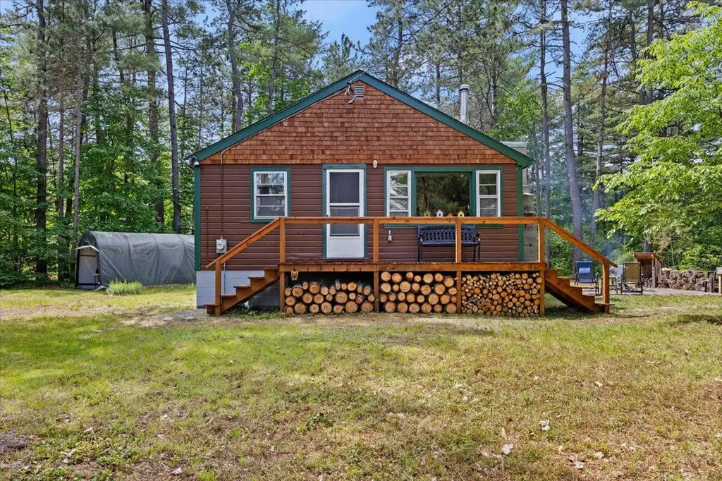 52 Long Causeway Waterboro ME 04087