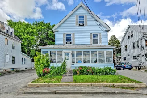 21 Monument Street Winslow ME 04901