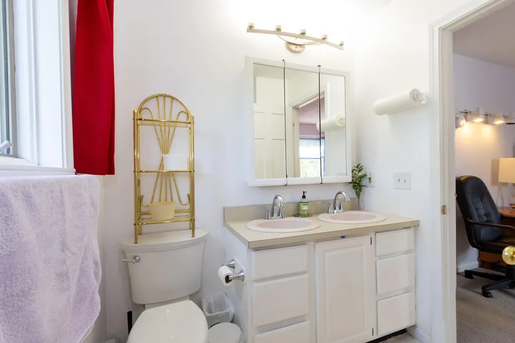 54 Arctic Station Road Orrington ME 04474