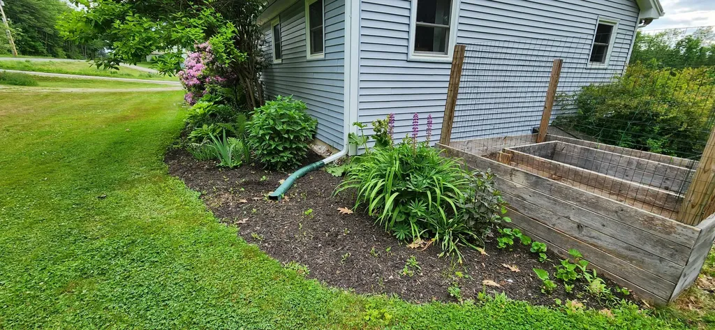 520 Bay Road Bowdoinham ME 04008