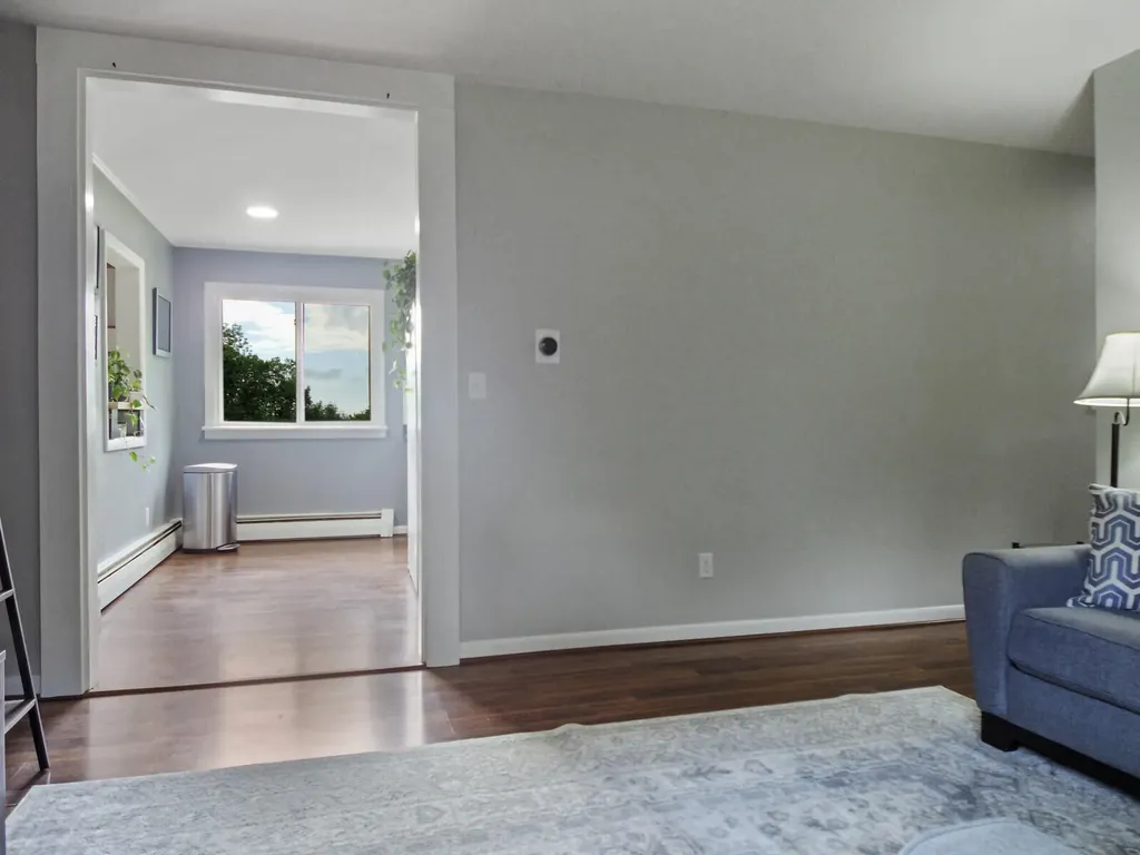 520 Bay Road Bowdoinham ME 04008