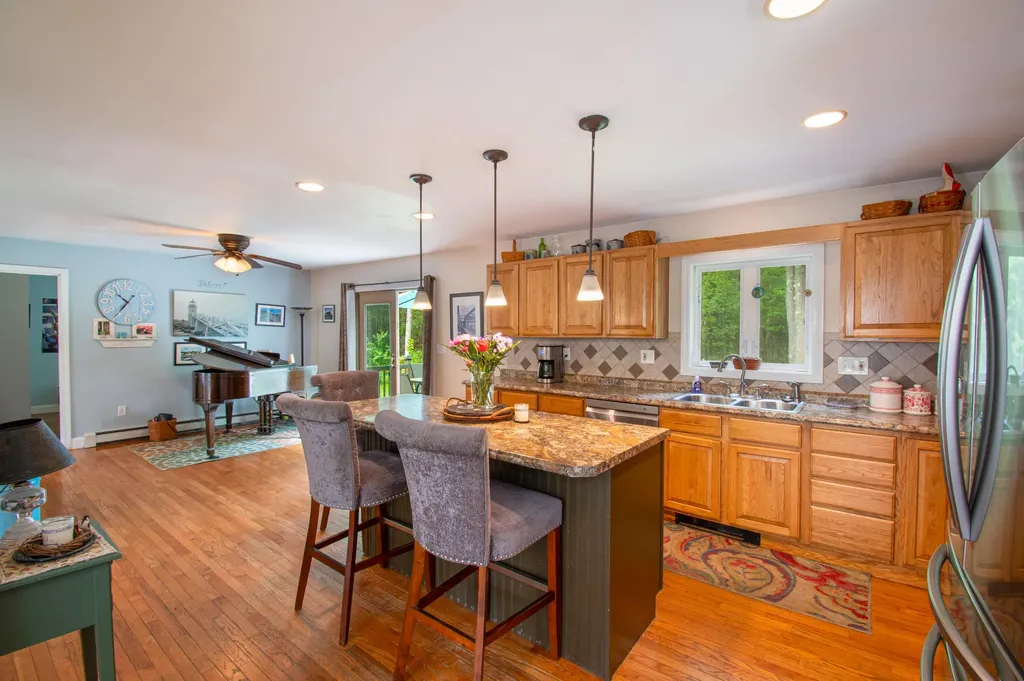 500 Foreside Road Topsham ME 04086
