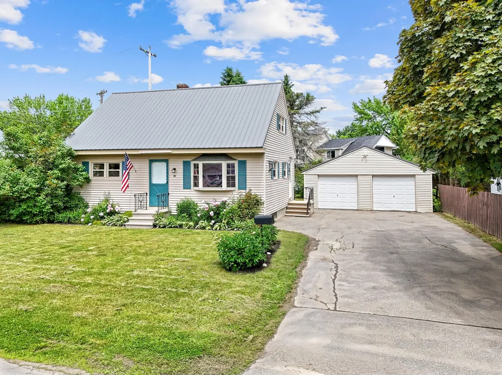 42 Military Avenue Fairfield ME 04937