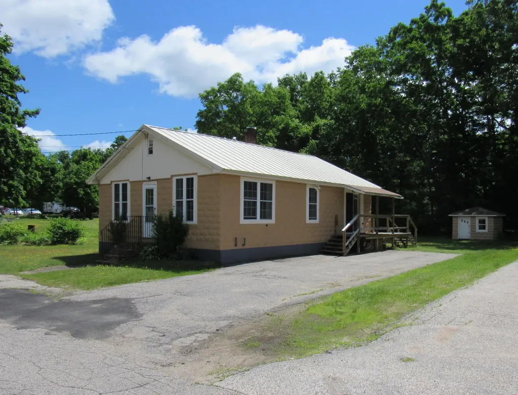 3 Boothby Avenue Sanford ME 04073