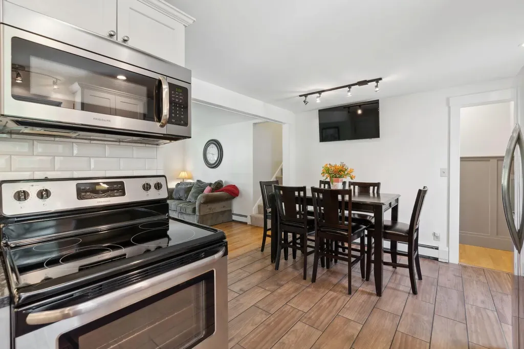 278 Rogers Road Yarmouth ME 04096