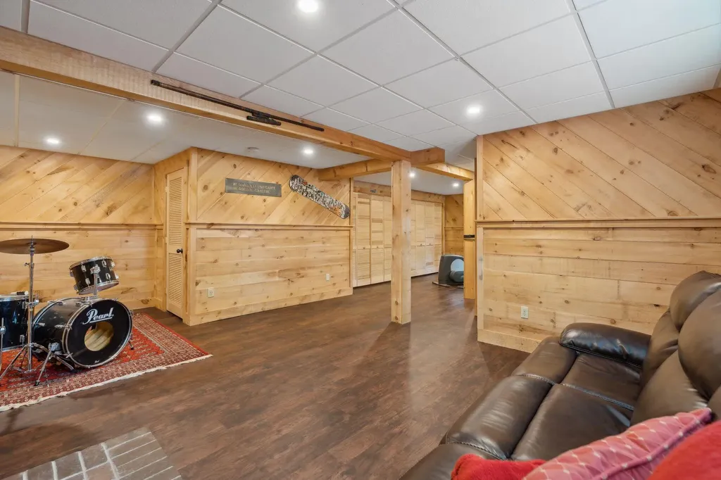 278 Rogers Road Yarmouth ME 04096