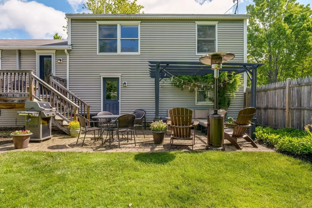 278 Rogers Road Yarmouth ME 04096