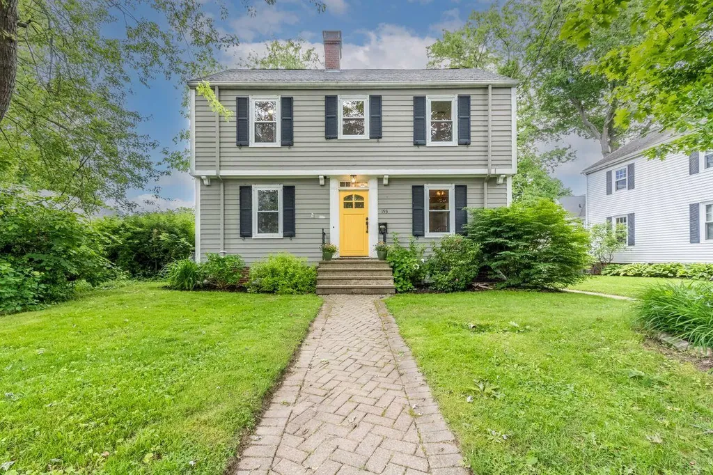 193 Whitney Avenue Portland ME 04102