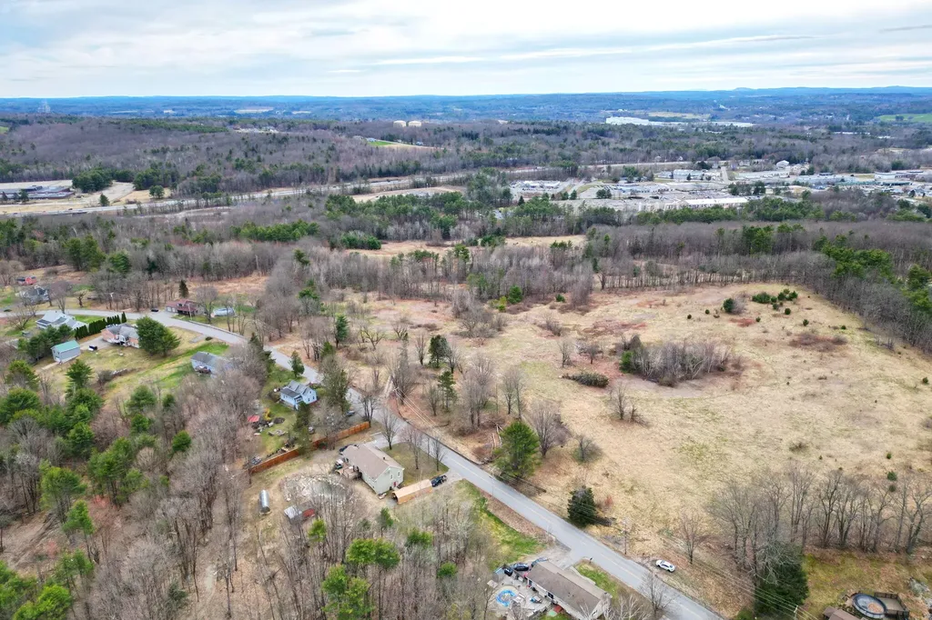 55 Old Lisbon Road Lewiston ME 04240