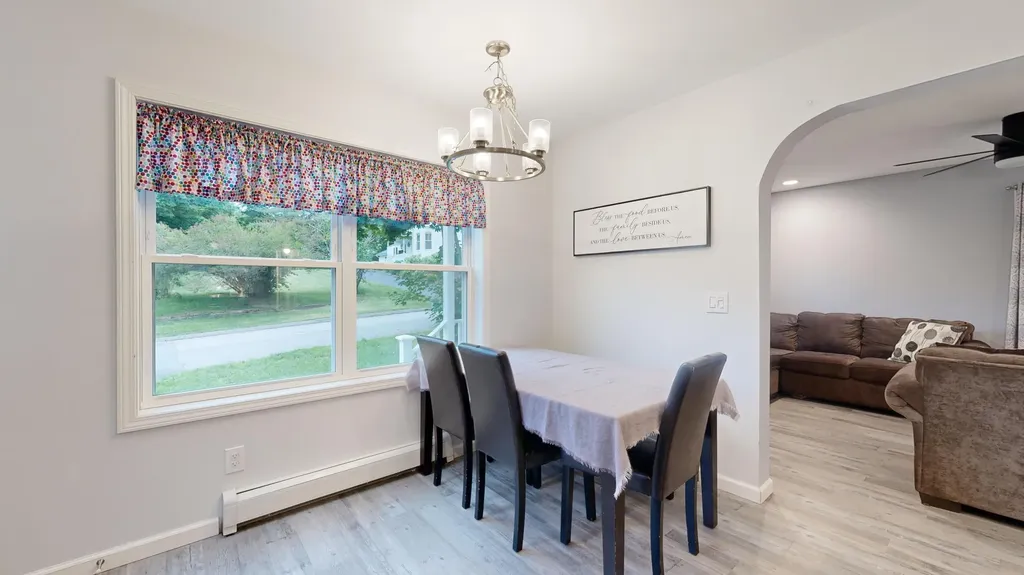 14 Weaver Street Auburn ME 04210