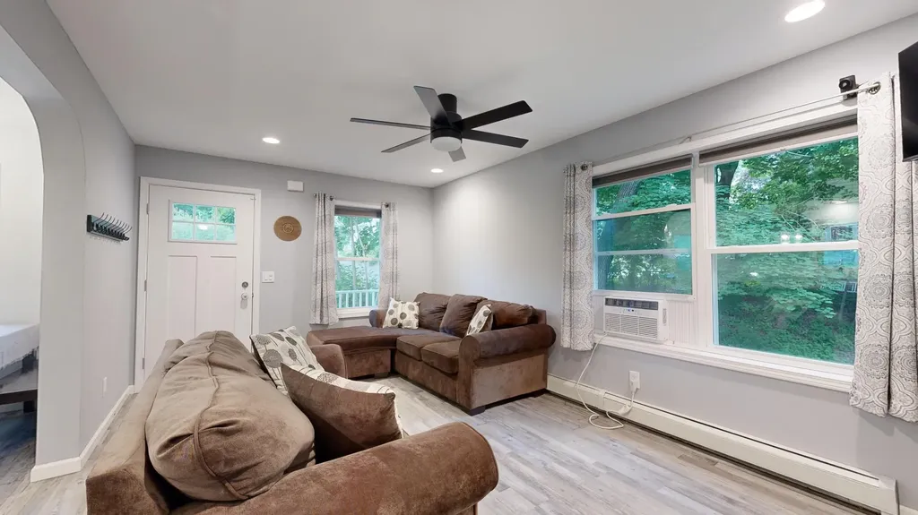 14 Weaver Street Auburn ME 04210