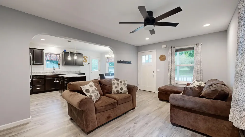 14 Weaver Street Auburn ME 04210