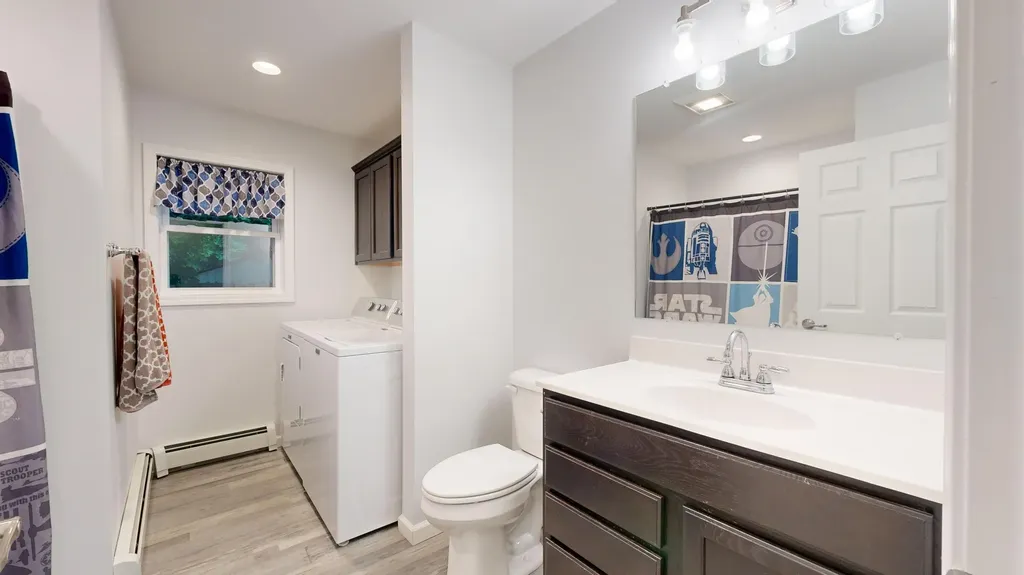 14 Weaver Street Auburn ME 04210