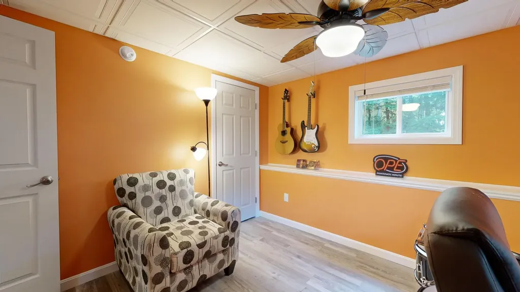 14 Weaver Street Auburn ME 04210