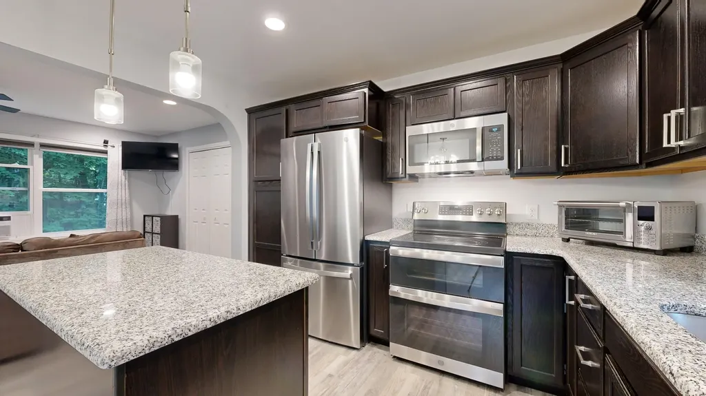 14 Weaver Street Auburn ME 04210